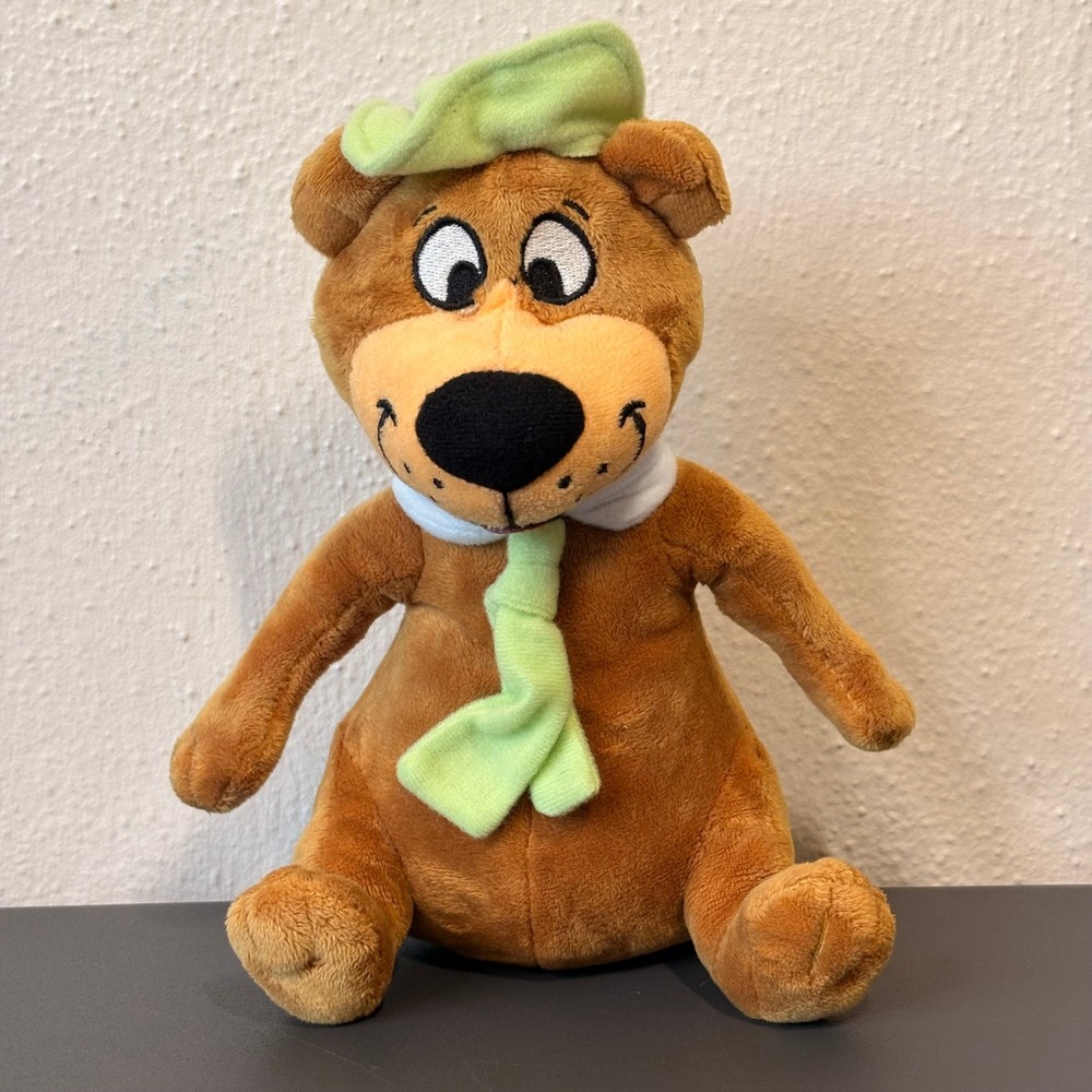 Hanna-Barbera Yogi Bear Plush Toy Unisex 9" Brown Excellent Stuffed Animal